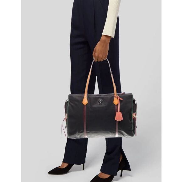Tory Burch Perry nylon large tote bag black - Picture 2 of 10